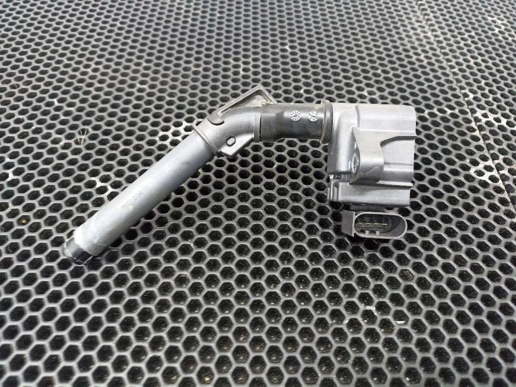 Катушка зажигания Renault Arkana 2020 224332935R