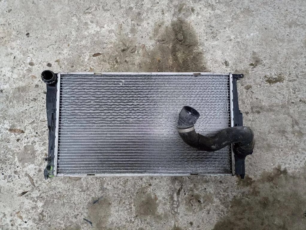 Радиатор основной BMW 3 E90/E91 2008 17117788903