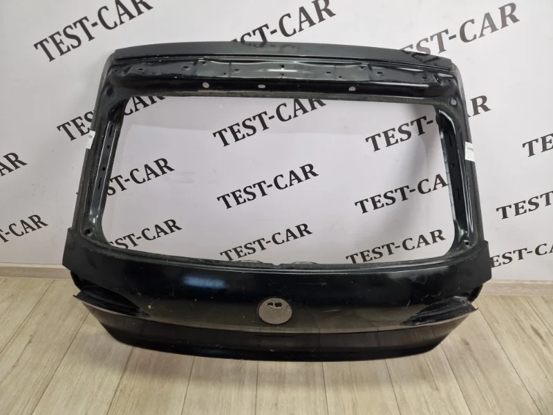 Крышка багажника VW Touareg 3 2019- CR7