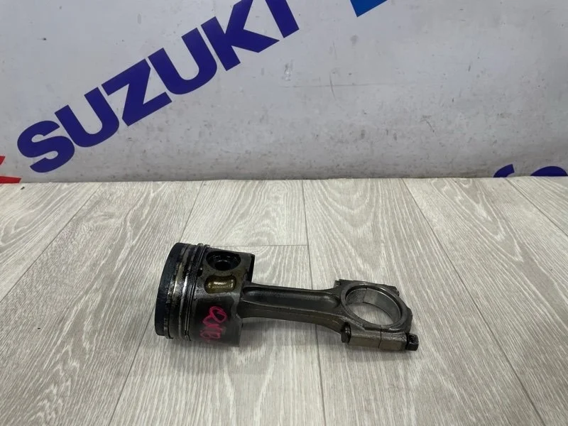 Поршень FORD MONDEO 4 2009 BE