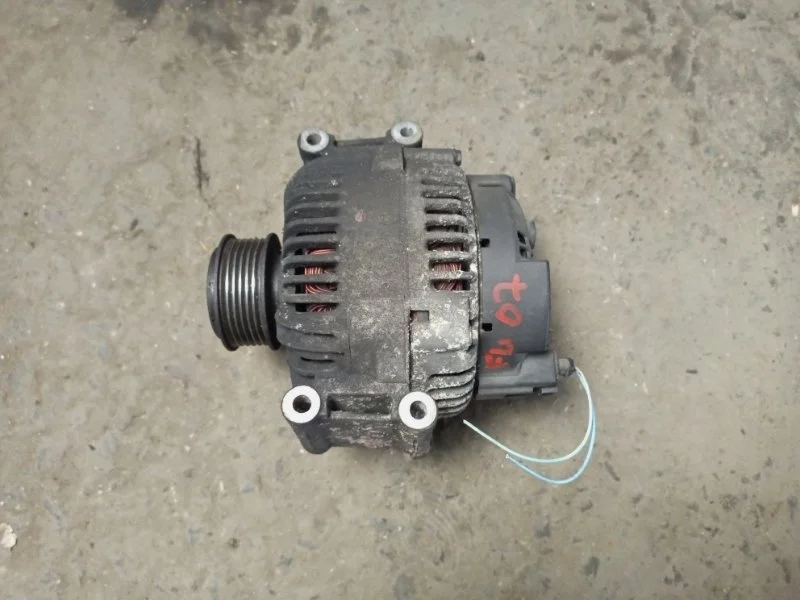 Генератор Audi A4 B7 AUK