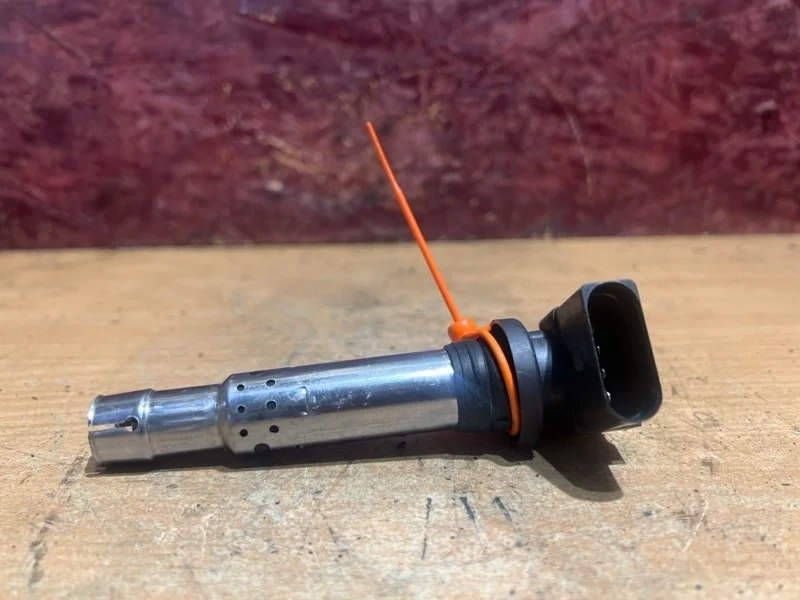 Катушка зажигания Volkswagen Polo BUD