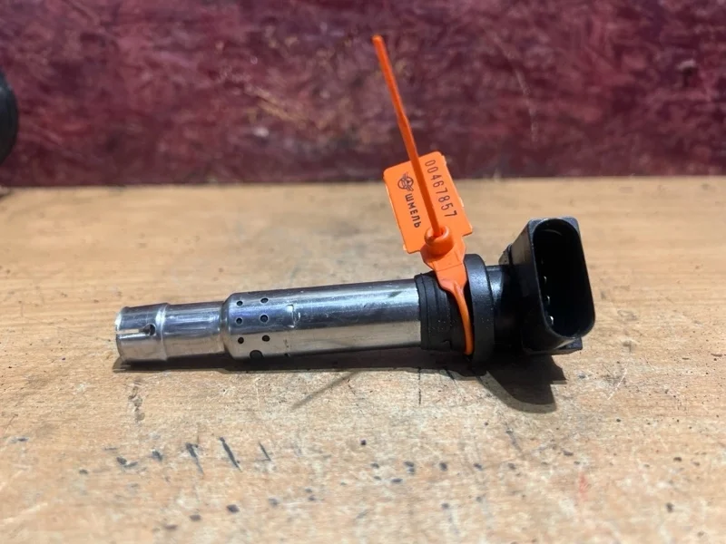 Катушка зажигания Volkswagen Polo BUD