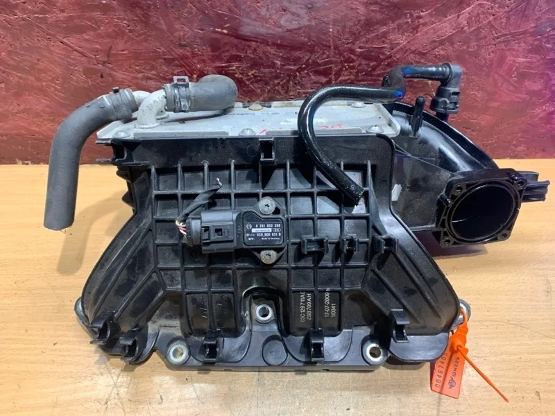 Коллектор впускной Skoda Octavia A5 CAXA