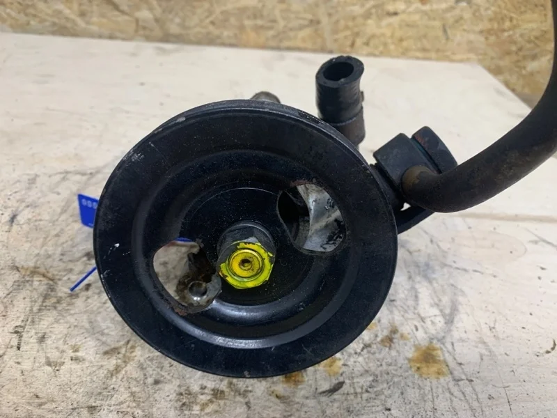 Насос гидроусилителя руля Nissan Qashqai J10