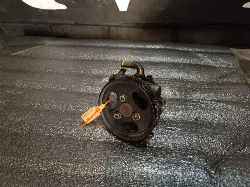 Насос гидроусилителя руля Volkswagen Touareg AZZ