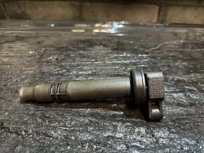 Катушка зажигания Toyota Celica 2ZZ-GE