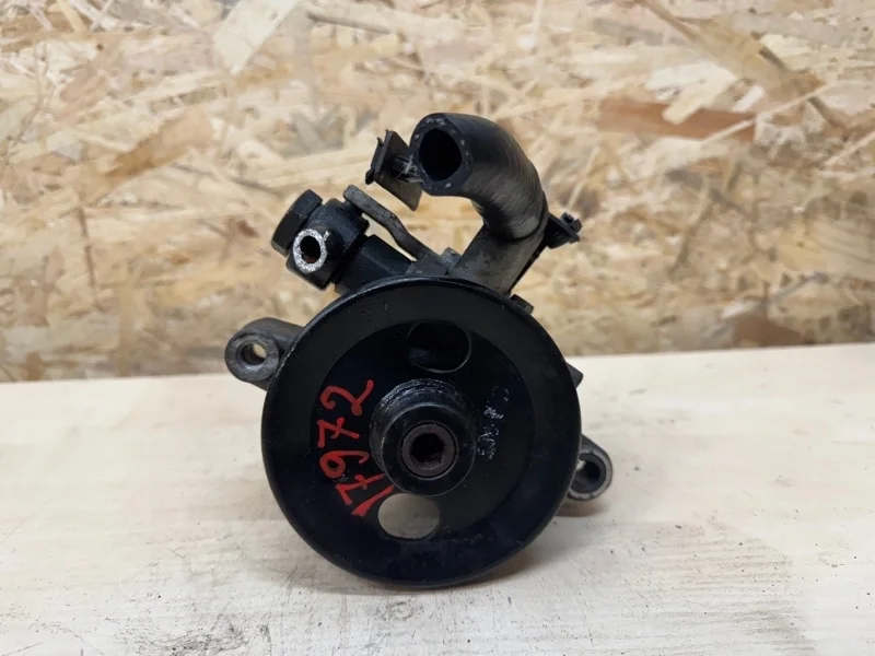 Насос гидроусилителя руля Hyundai Tucson G4GC