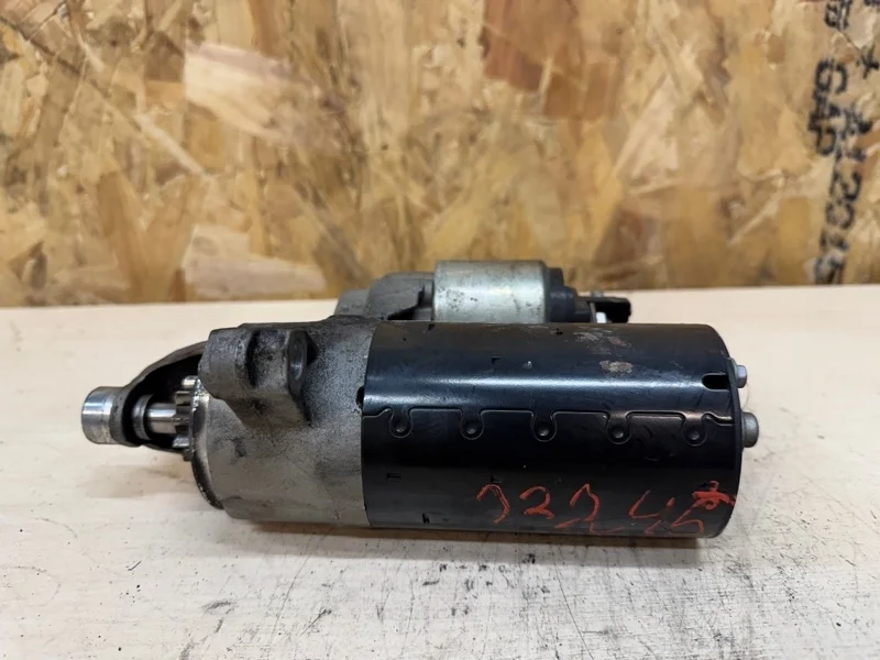 Стартер Audi A6 C7 CGW