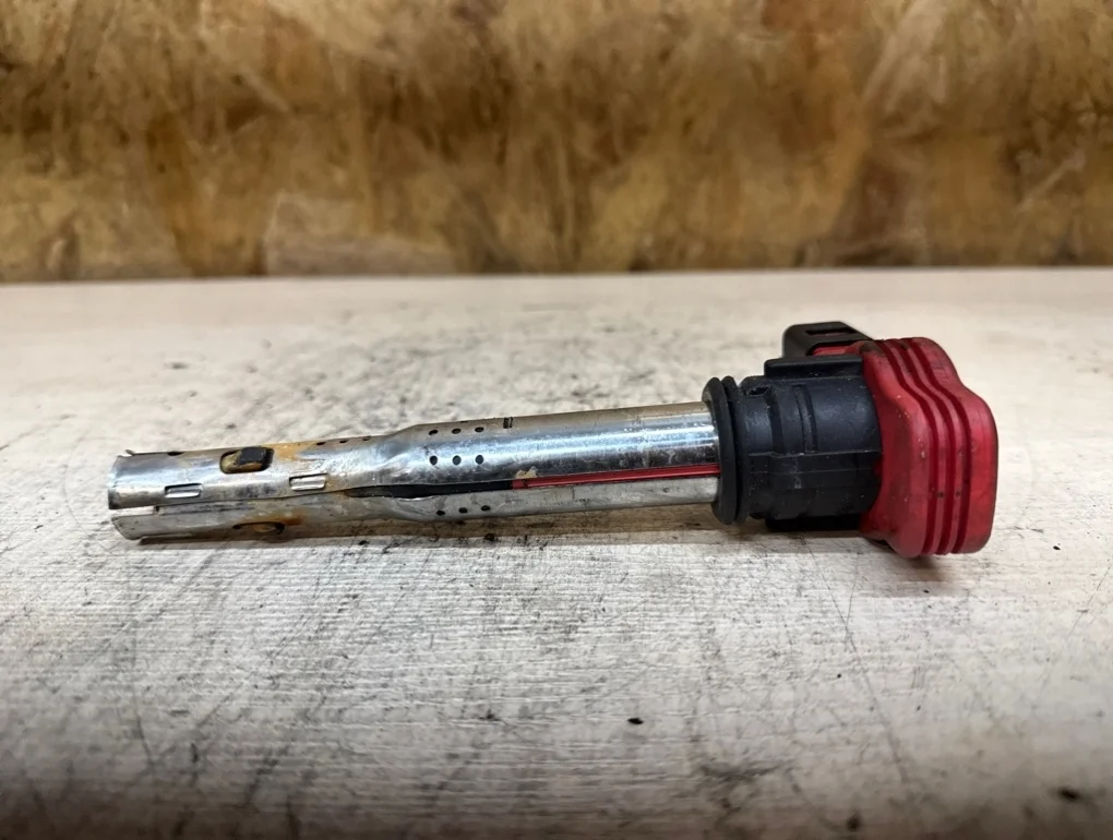 Катушка зажигания Audi A4 ALT