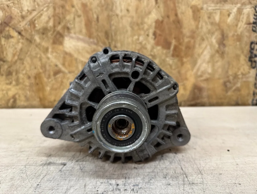 Генератор Kia Sportage CM D4HA