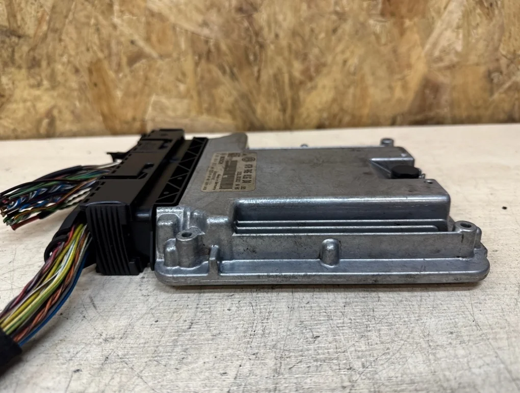 Блок управления Volkswagen Transporter BPC