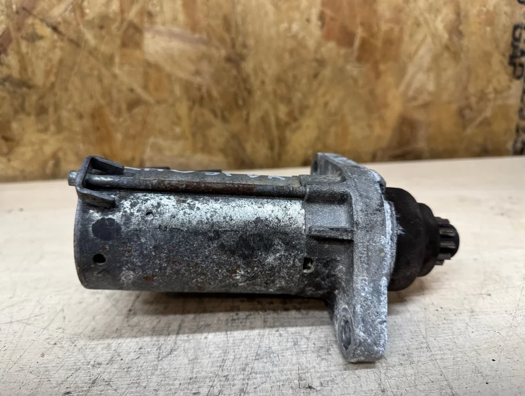 Стартер Seat Leon BSE