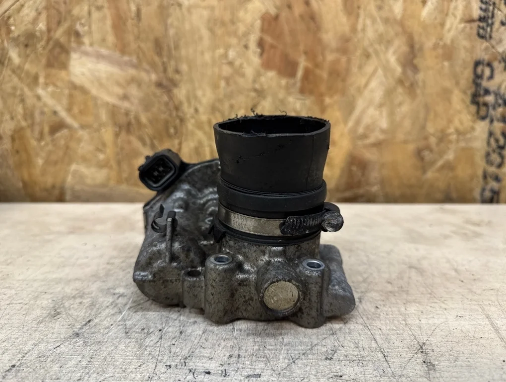 Дроссельная заслонка Opel Corsa A14XER