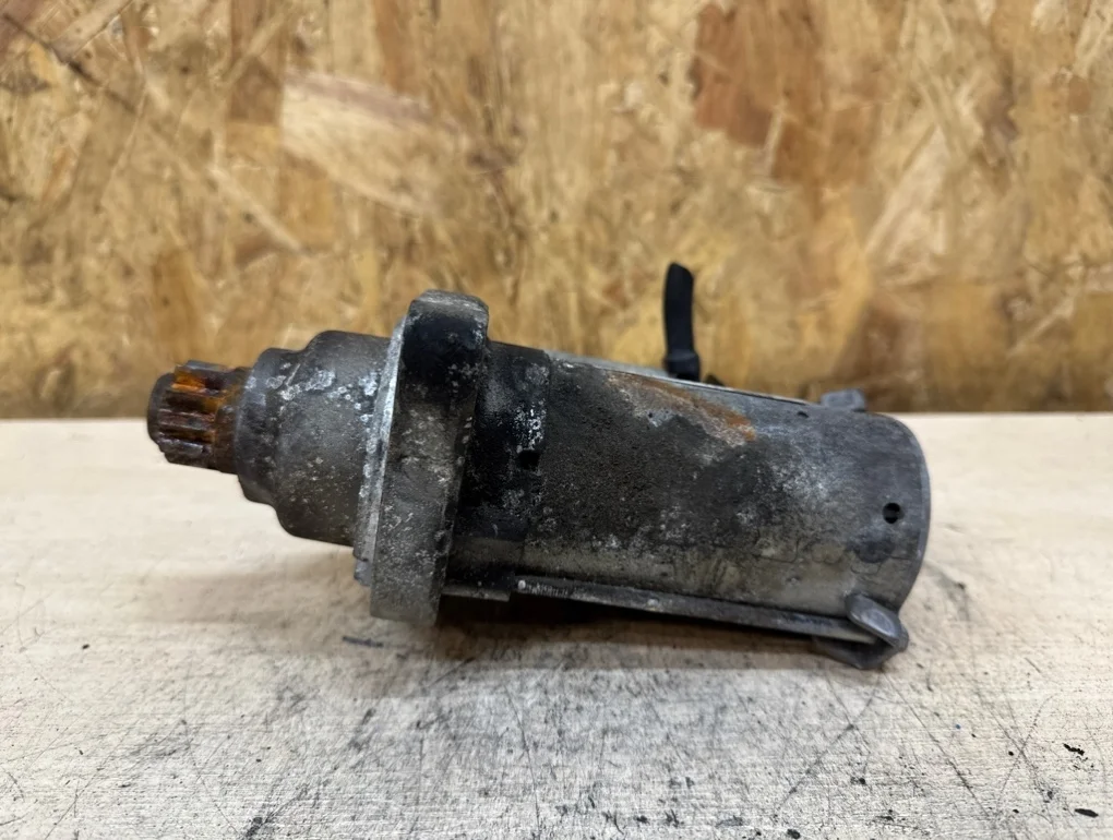 Стартер Skoda Fabia BTS