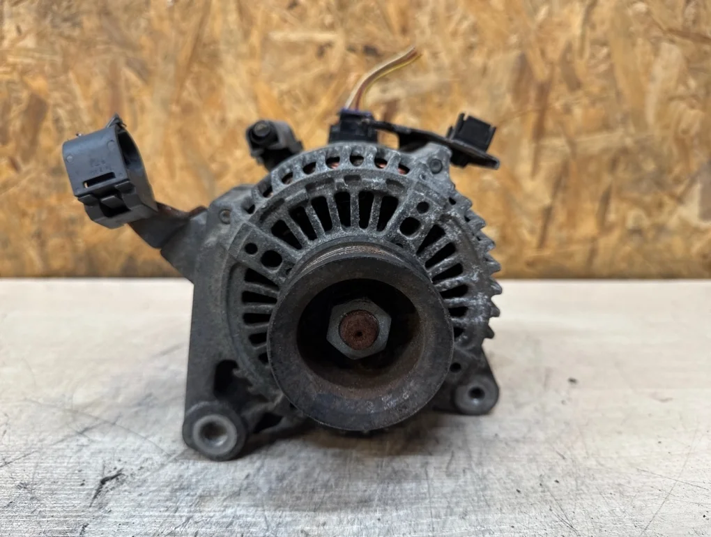 Генератор Toyota Rav4 1AZ-FE