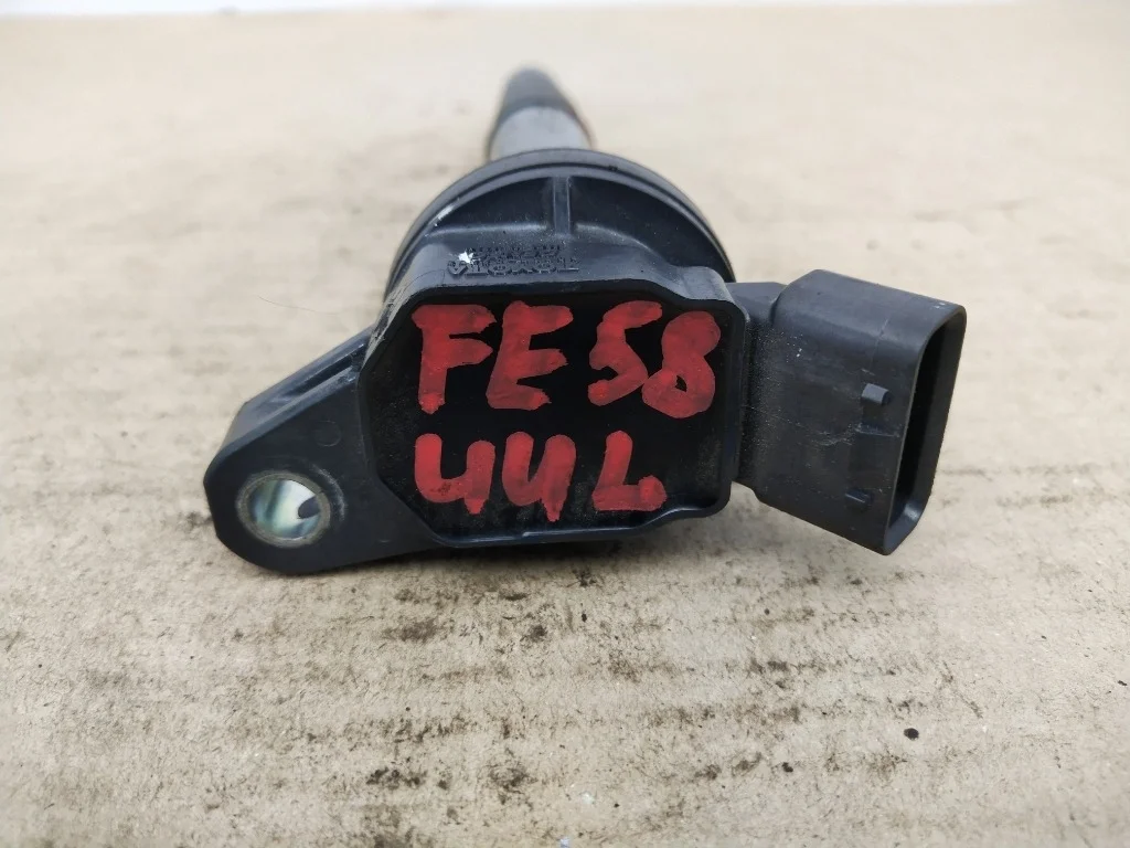 Катушка зажигания Toyota Auris 1 1ZR-FE