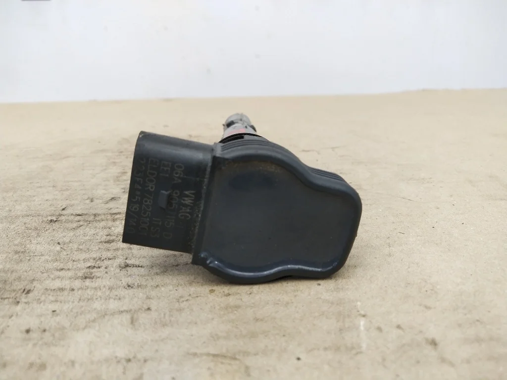 Катушка зажигания Volkswagen Passat B5 ALT