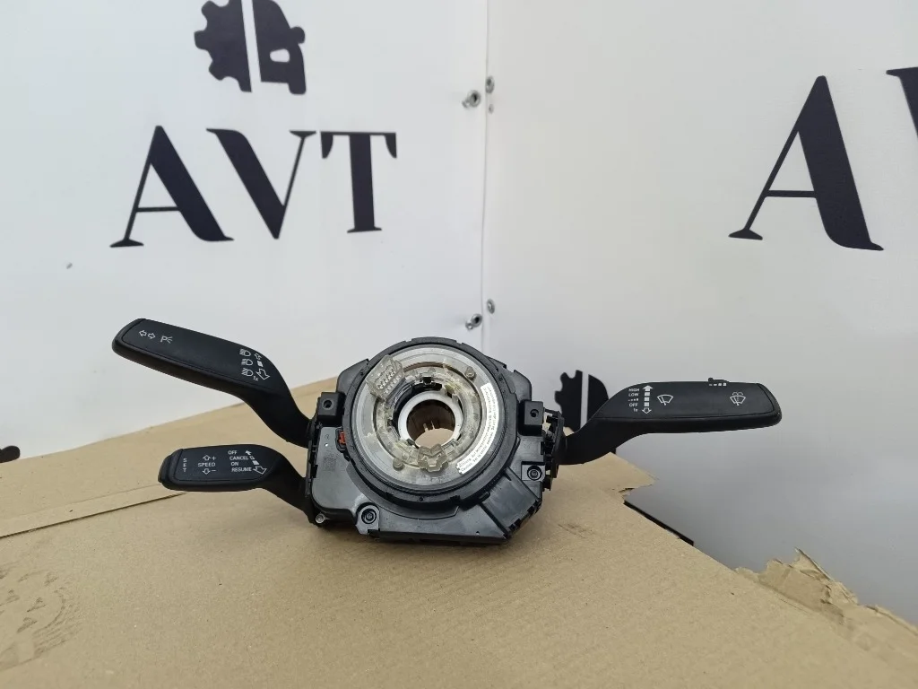 Блок подрулевых переключателей Audi A6 C7