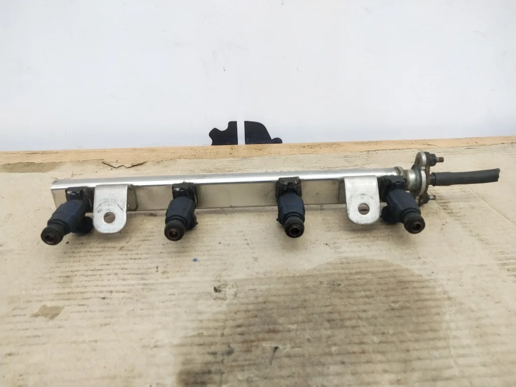 Топливная рейка KIA Ceed G4FC