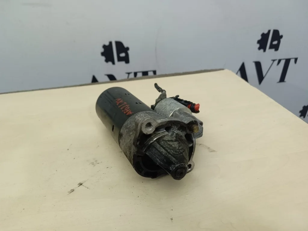 Стартер Volvo XC90 D5244T18