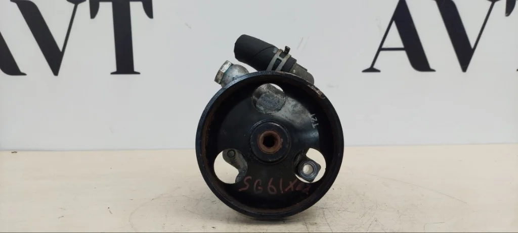 Насос гидроусилителя руля Chevrolet Cruze F16D4