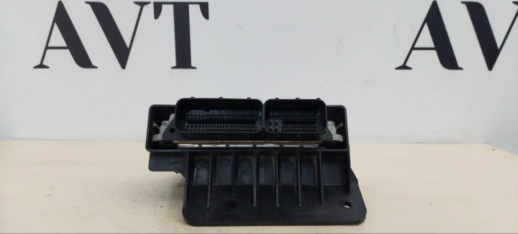 Блок управления двигателем Chevrolet Captiva 10HMC