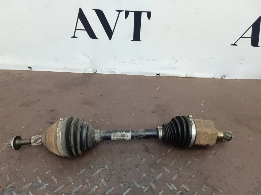 Привод передний левый Audi Q3 8U