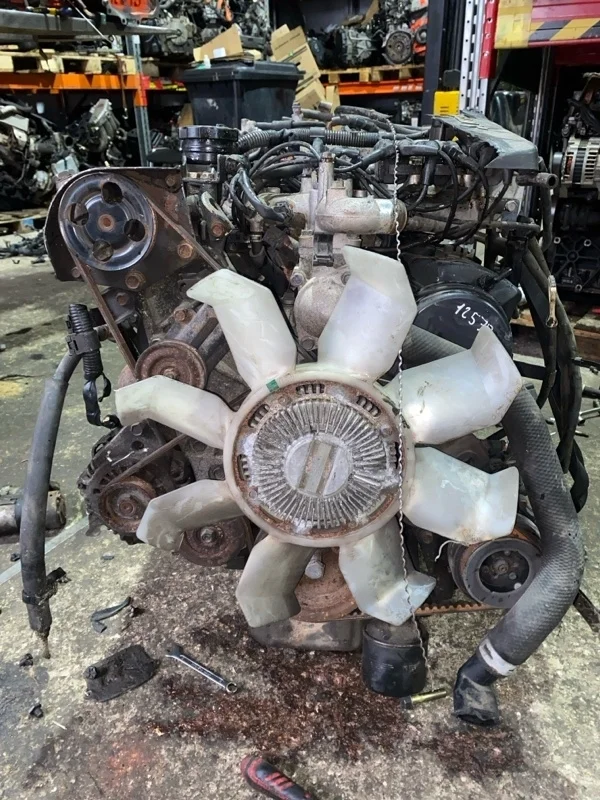 Двигатель Mitsubishi Pajero Sport K96W 6G72 3.0