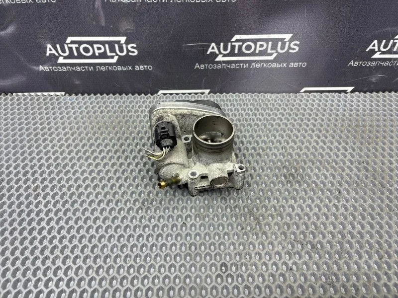 Дроссельная заслонка Skoda Octavia 2008 036133062L СЕДАН 1.4 BCA