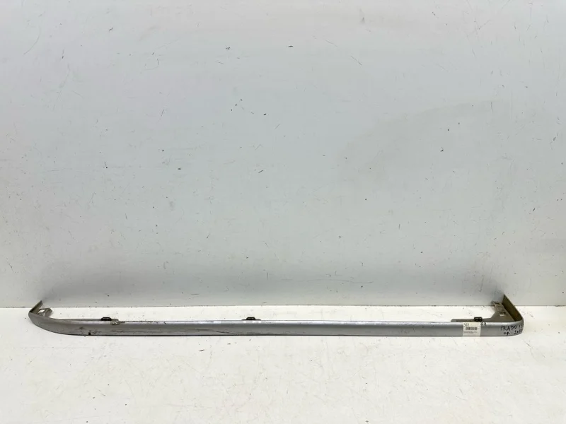 Накладка порога Toyota Land Cruiser Prado 2009> 150