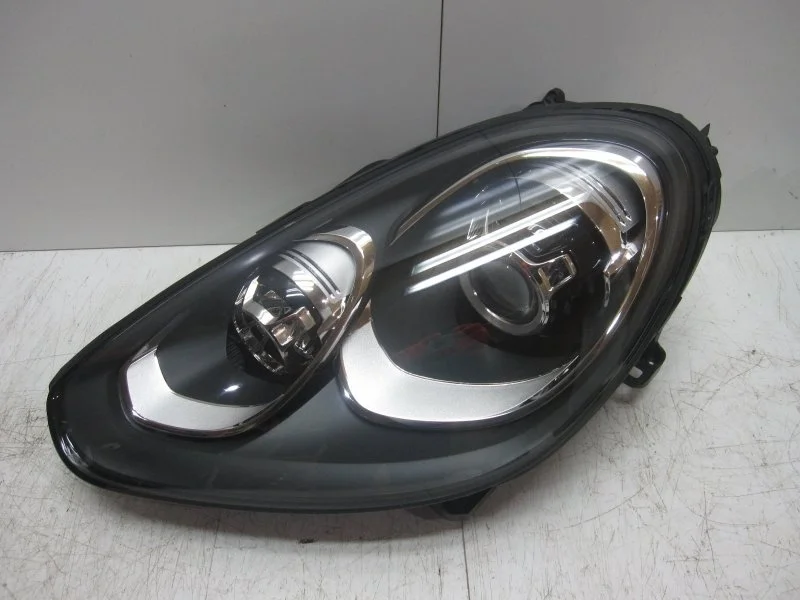 Фара Porsche Cayenne 2010-2018 958