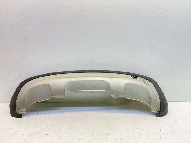 Спойлер бампера Mercedes-Benz GLA 2013-2018 X156