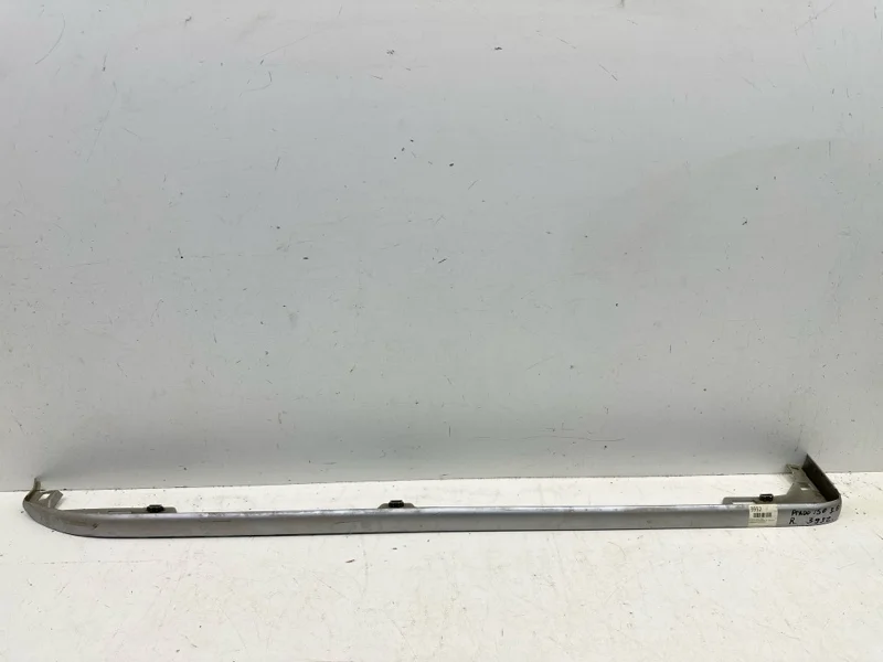 Накладка порога Toyota Land Cruiser Prado 2009-2020 150