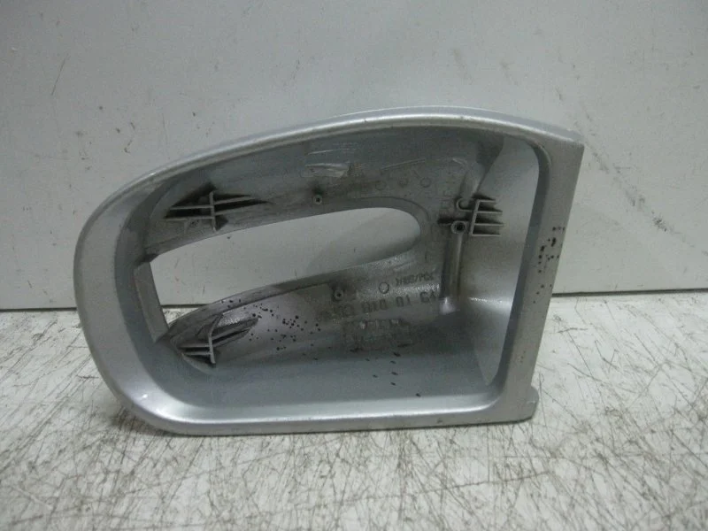 Крышка зеркала Mercedes-Benz -Class 2004-2008 W203