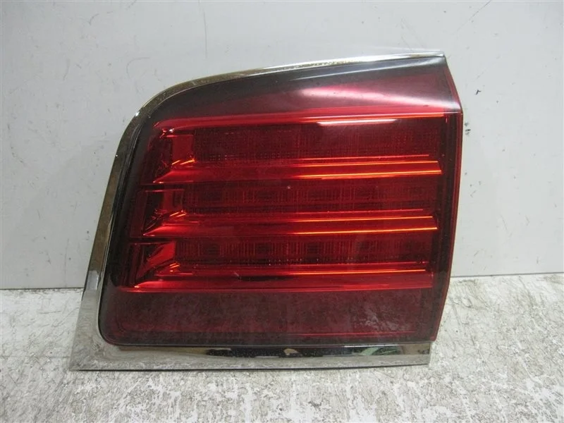 Фонарь Lexus LX До рестайлинг