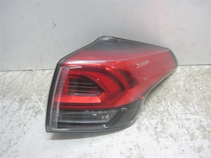 Фонарь Toyota Rav4 2016> 45