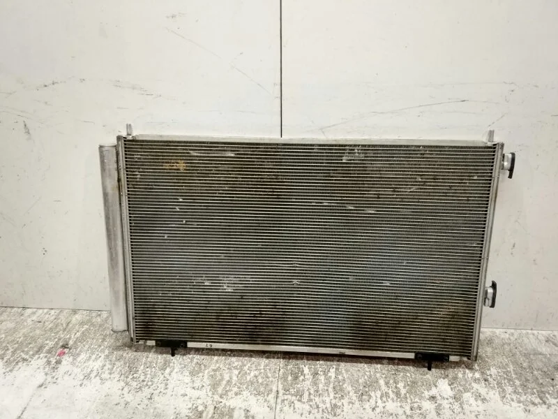 Радиатор кондиционера Toyota Rav4 2013-2015 40