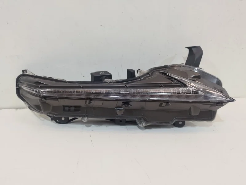 Ходовой огонь Lexus 2014-2017