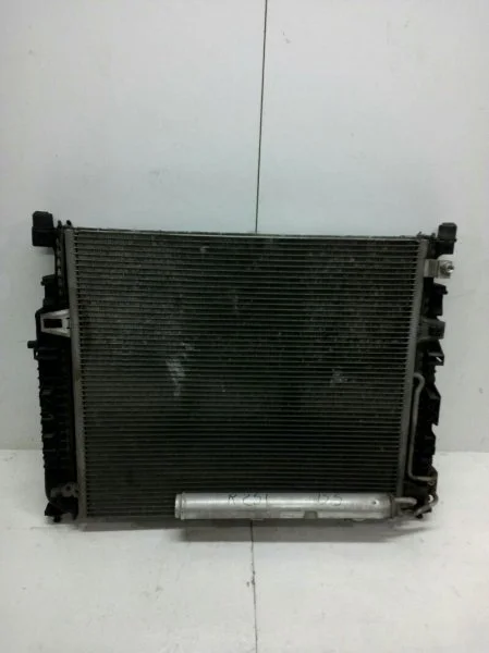 Радиатор двс Mercedes-Benz -Class 2007-2015 W251