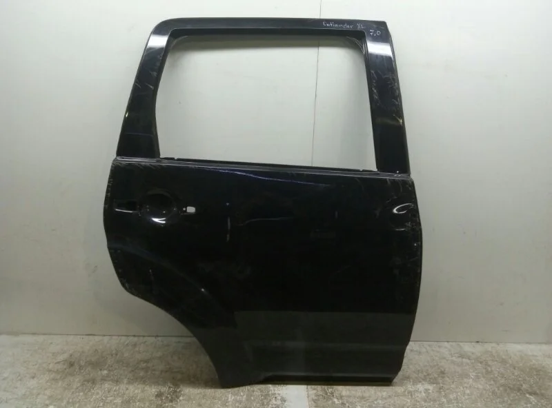 Дверь Mitsubishi Outlander 2006-2012 XL
