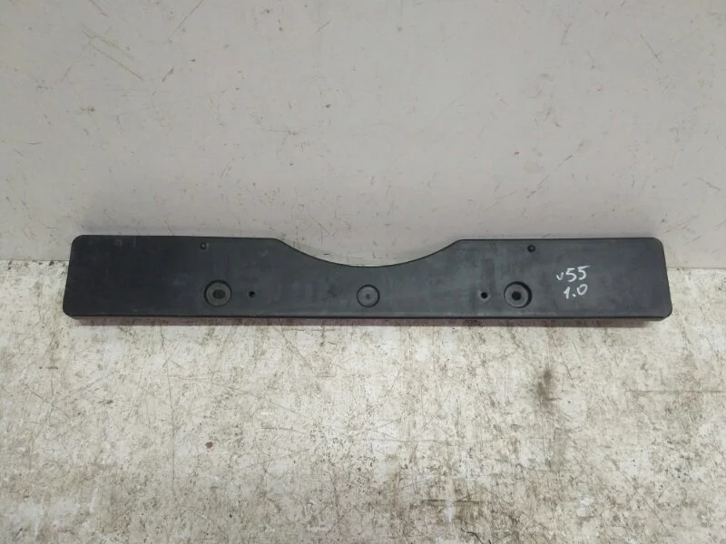 Площадка под гос. номер Toyota Camry 2014-2018 V55