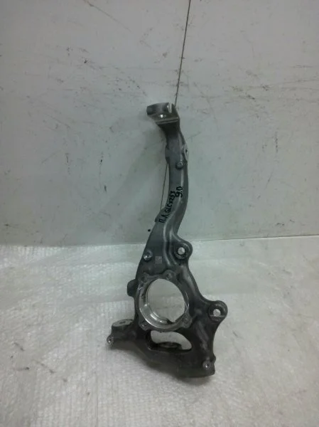 Кулак поворотный Mercedes-Benz GLC 2015-2018 X253