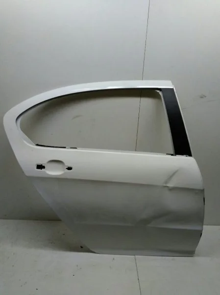 Дверь Peugeot 408 2012-