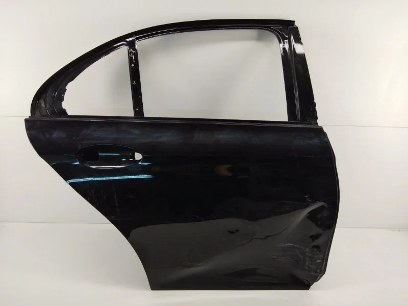 Дверь Mercedes-Benz -Class 2016-2018 W213