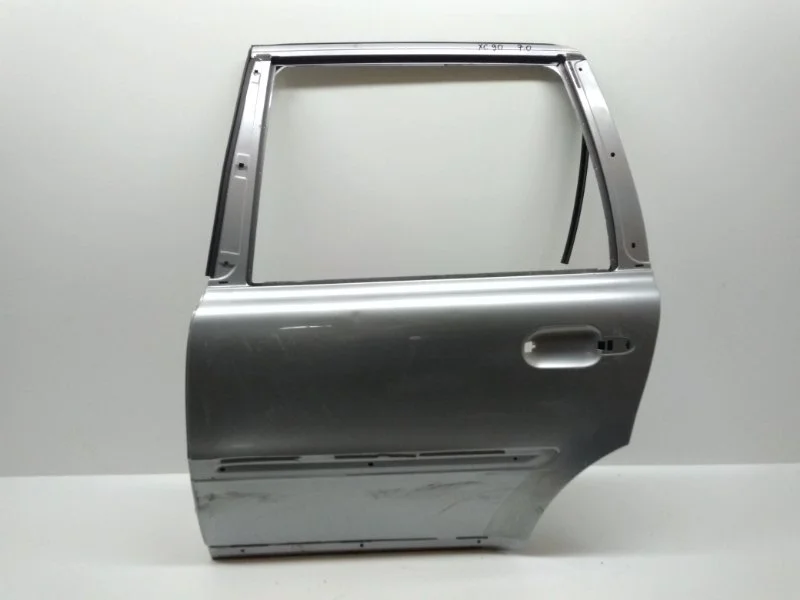 Дверь Volvo XC90 2002-2015