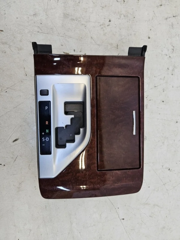 Селектор акпп Toyota Camry 2011-2014 V50