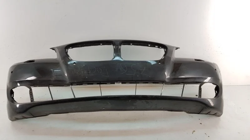 Бампер BMW 5er 2010-2013 F10