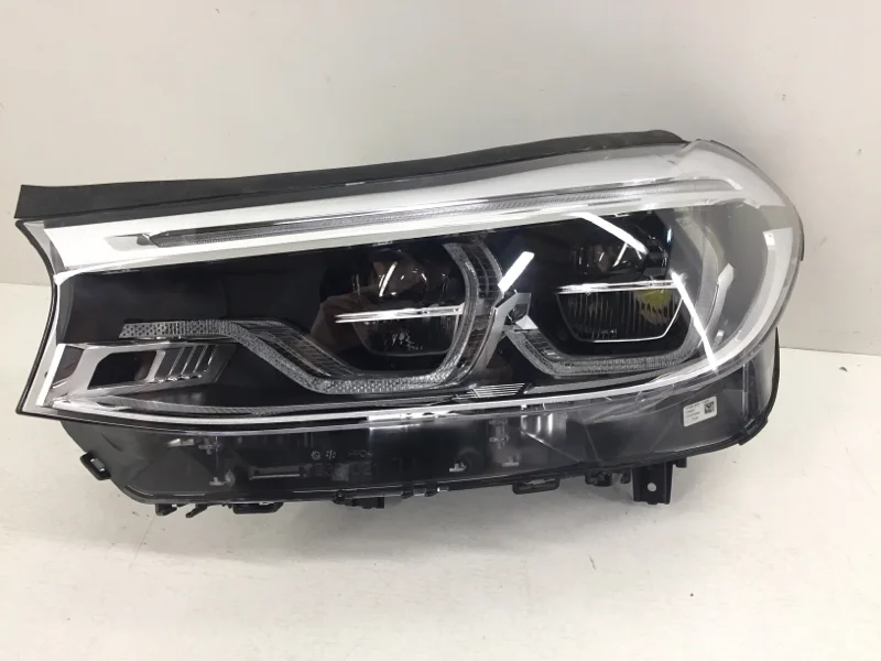 Фара BMW 6er с 2017- по н.в G32