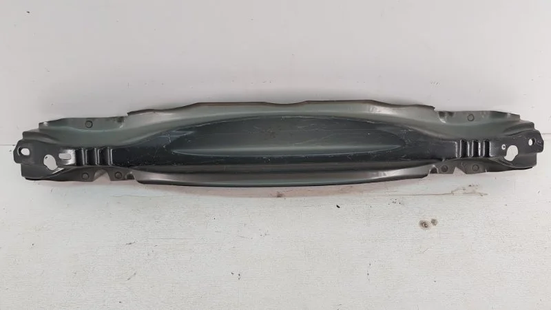 Усилитель бампера Volvo XC60 2008-2017